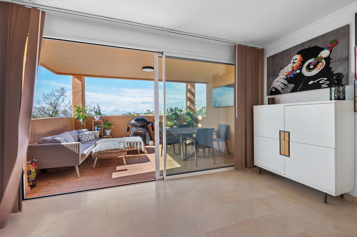 Appartement te koop in Elviria | 2 slaapkamers H5324800