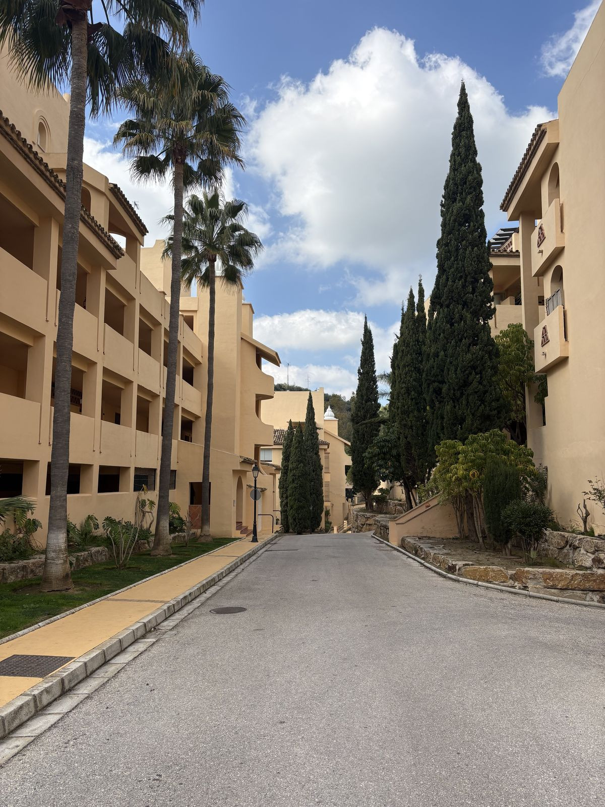 Appartement te koop in Elviria | 2 slaapkamers H5325427