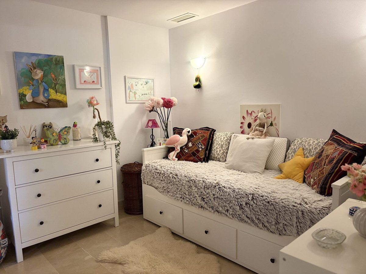 Appartement te koop in Elviria | 2 slaapkamers H5325427