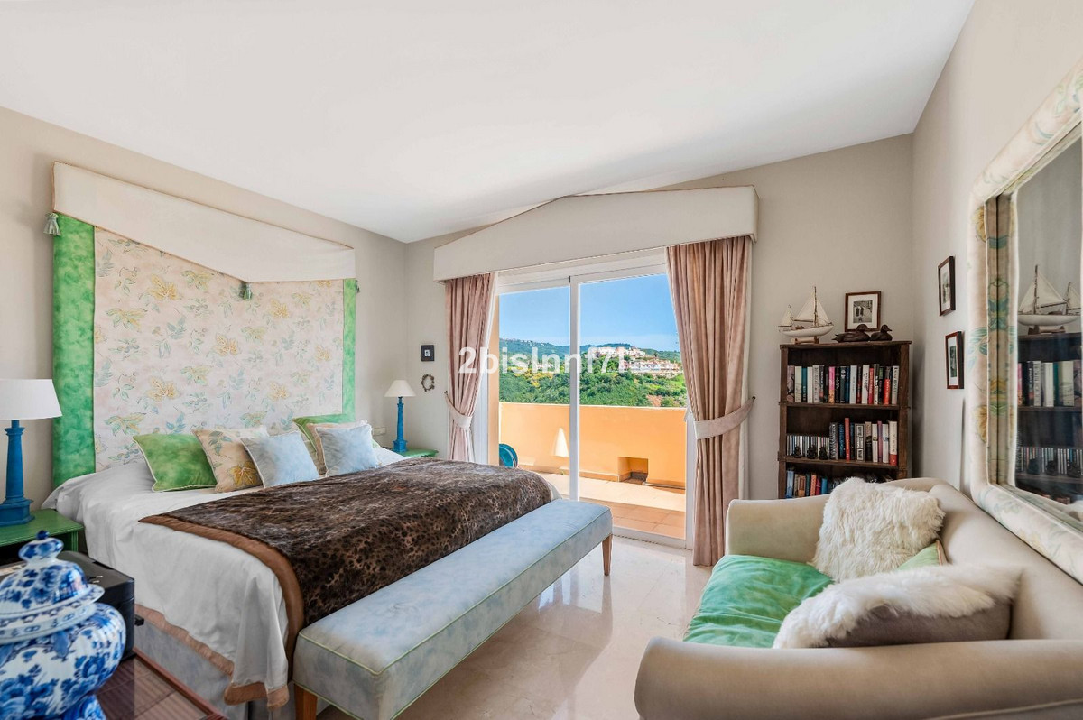 Penthouse Duplex te koop in Elviria | 3 slaapkamers H5337391