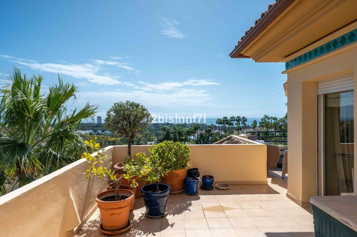 Penthouse Duplex te koop in Elviria | 3 slaapkamers H5337391