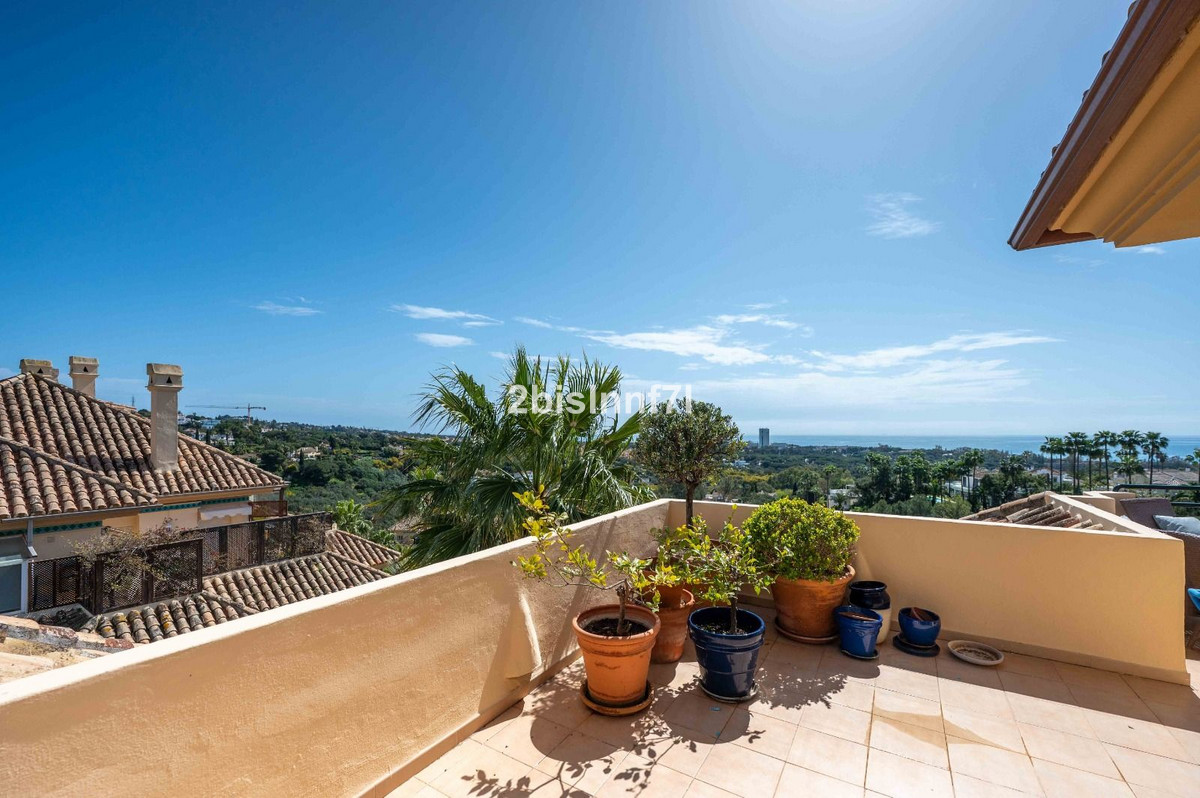 Penthouse Duplex te koop in Elviria | 3 slaapkamers H5337391