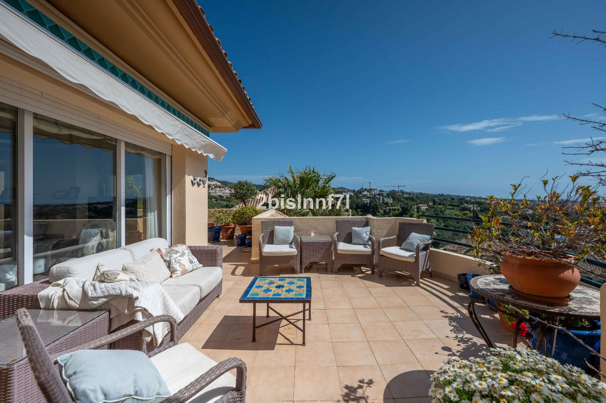 Penthouse Duplex te koop in Elviria | 3 slaapkamers H5337391