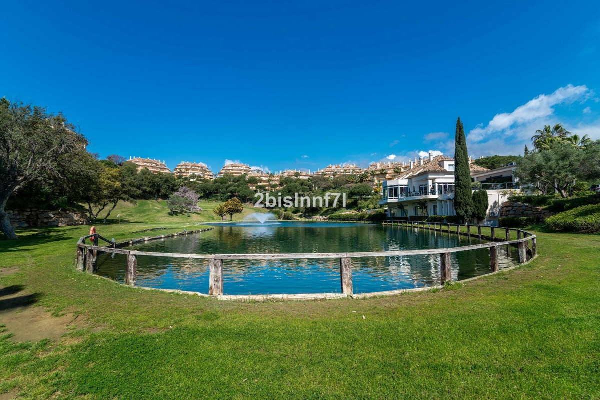 Penthouse Duplex te koop in Elviria | 3 slaapkamers H5337391