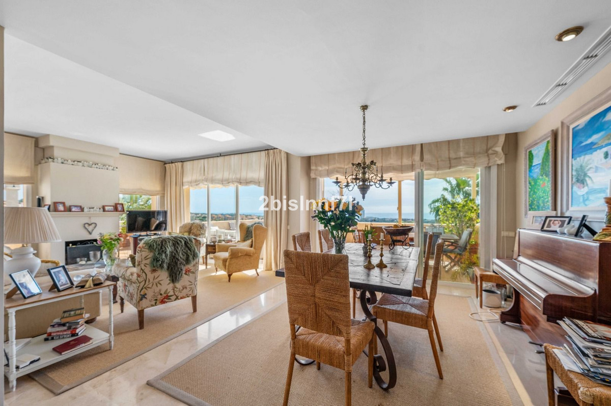 Penthouse Duplex te koop in Elviria | 3 slaapkamers H5337391