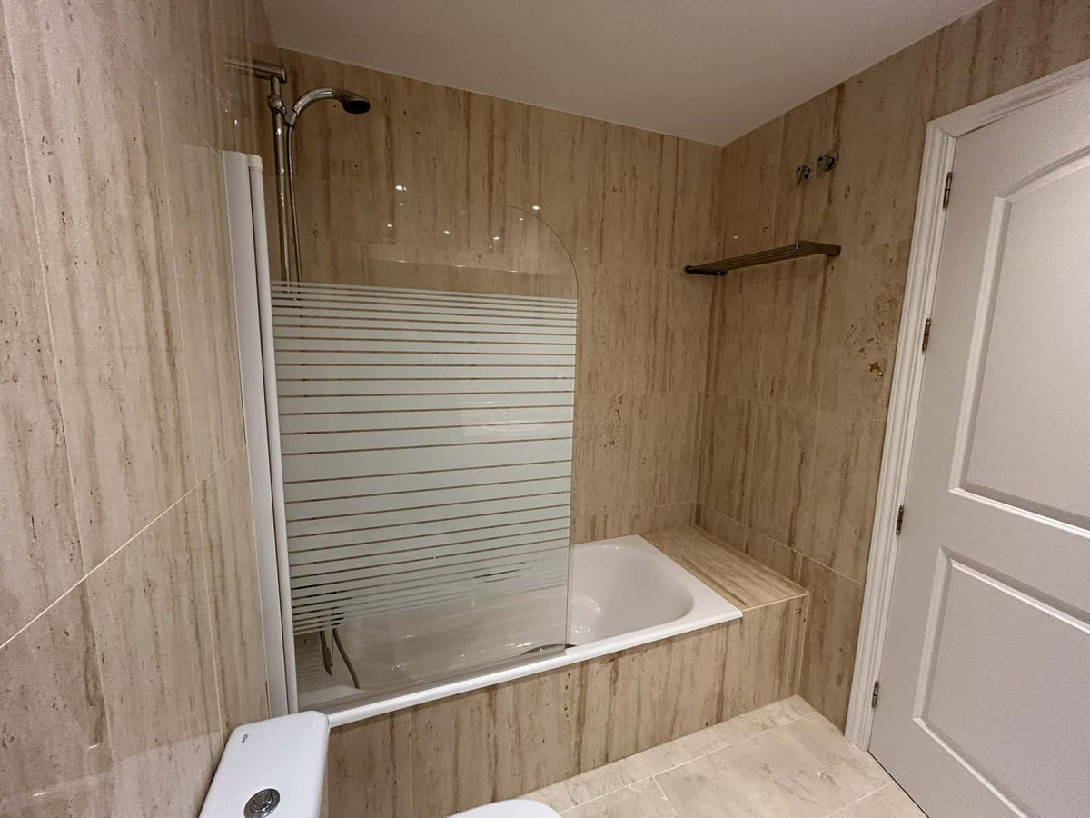 Appartement te koop in Elviria | 2 slaapkamers H5338612