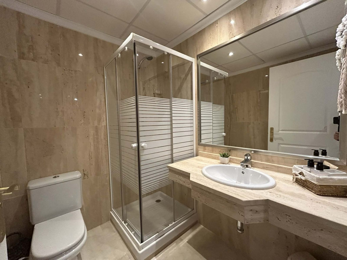 Appartement te koop in Elviria | 2 slaapkamers H5338612