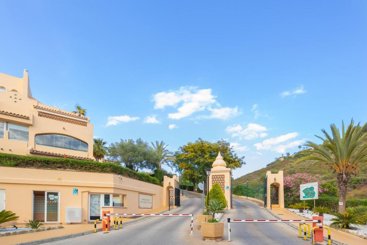 Appartement te koop in Elviria | 2 slaapkamers H5338612