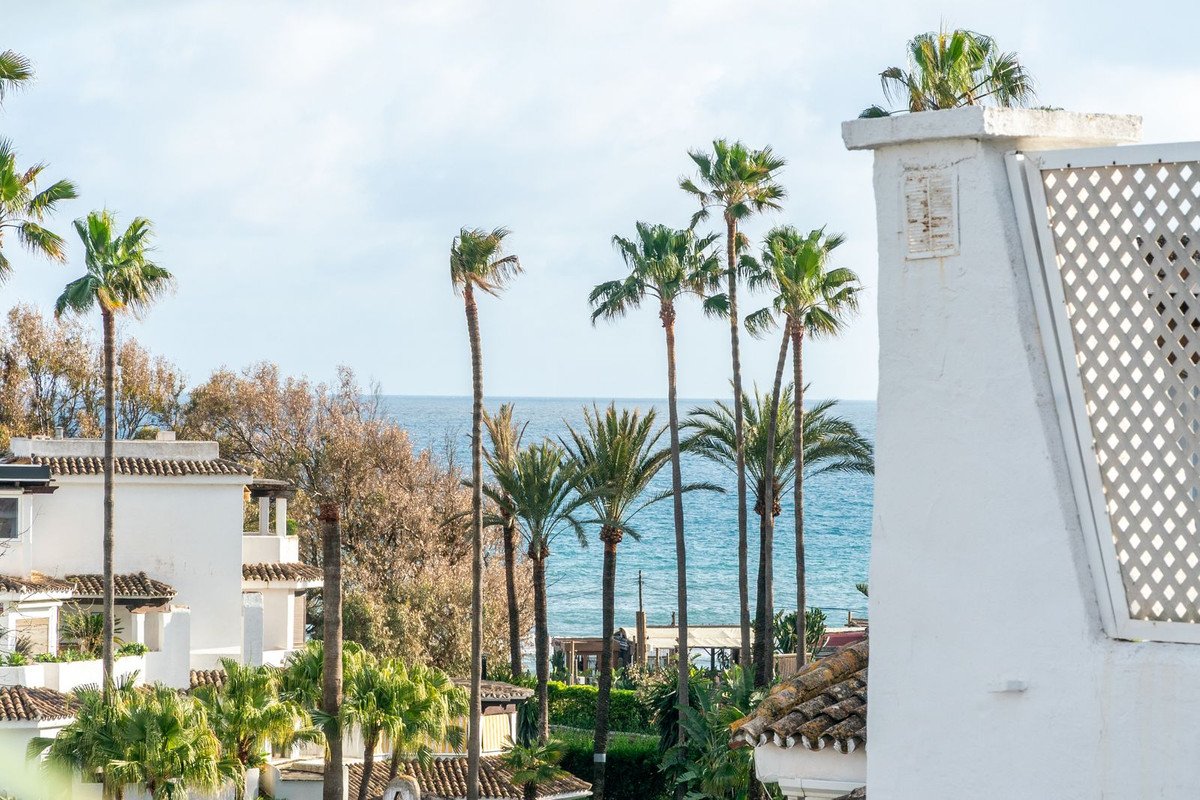 Penthouse te koop in Elviria | 2 slaapkamers H5342119