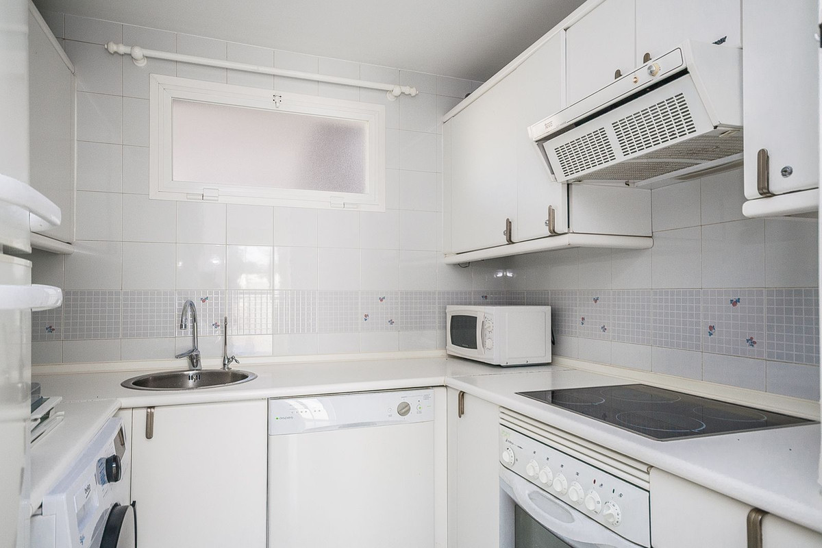 Appartement te koop in Elviria | 2 slaapkamers H5347222