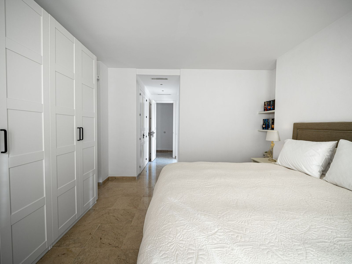 Appartement te koop in Elviria | 3 slaapkamers H5348806