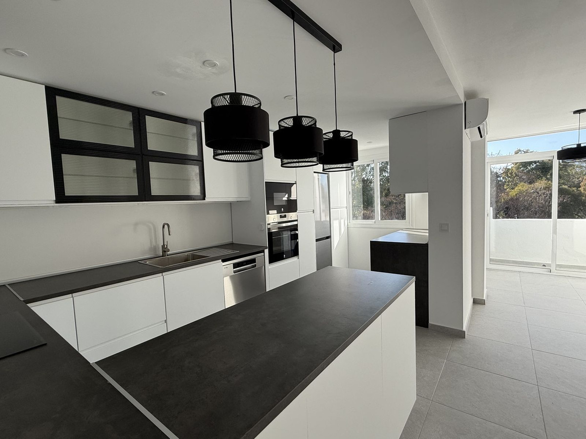 Penthouse Duplex te koop in Elviria | 3 slaapkamers H5351002