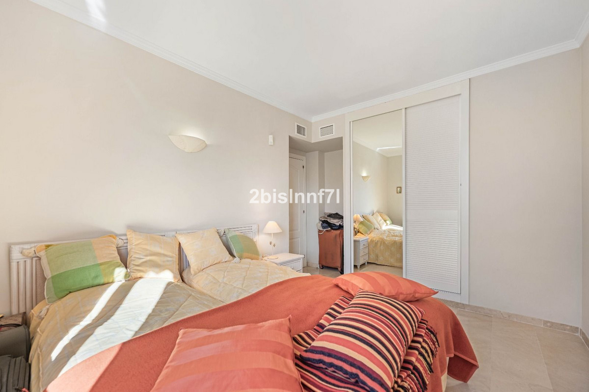 Appartement te koop in Elviria | 3 slaapkamers H5354098