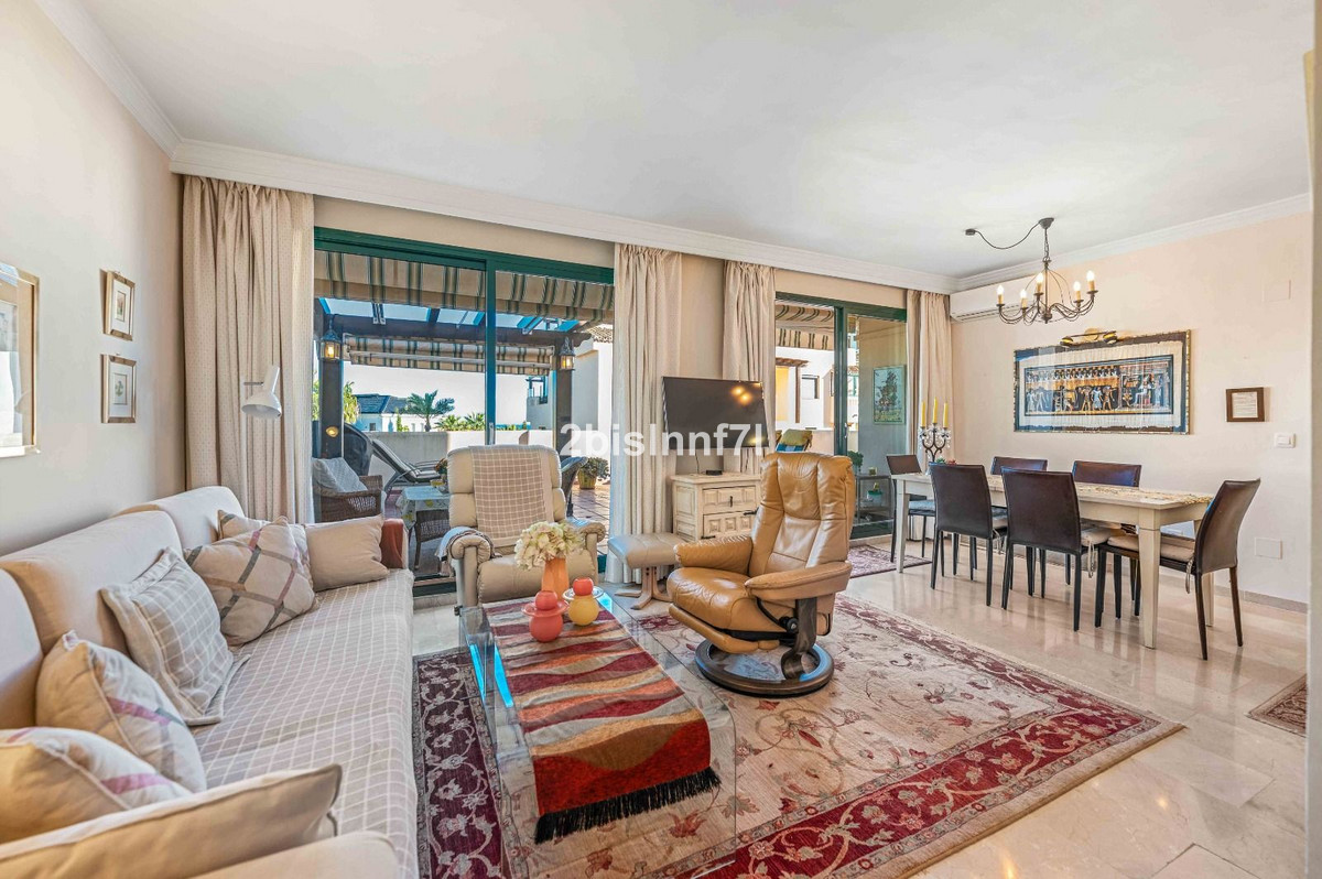 Appartement te koop in Elviria | 3 slaapkamers H5354098