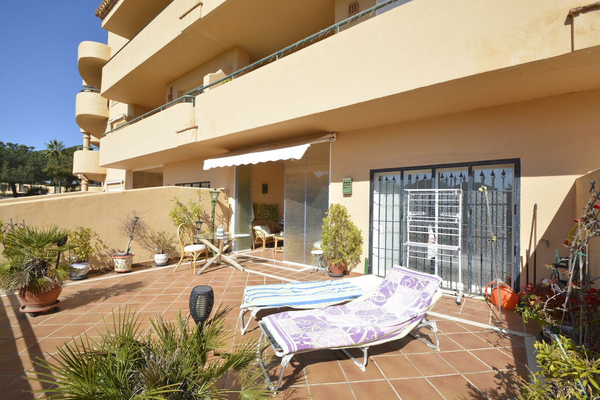 Appartement te koop in Elviria | 2 slaapkamers H5359123