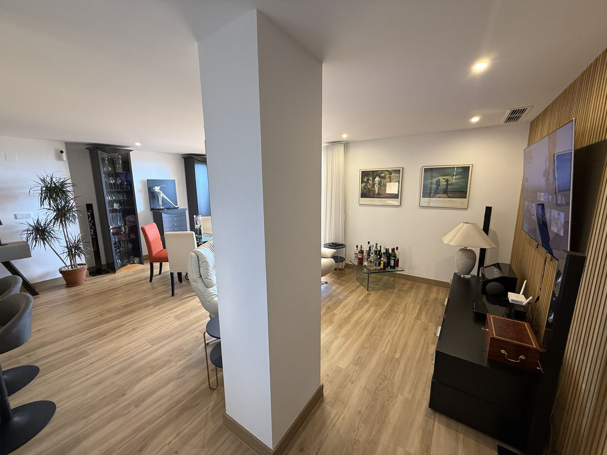 Appartement te koop in Elviria | 2 slaapkamers H5363998