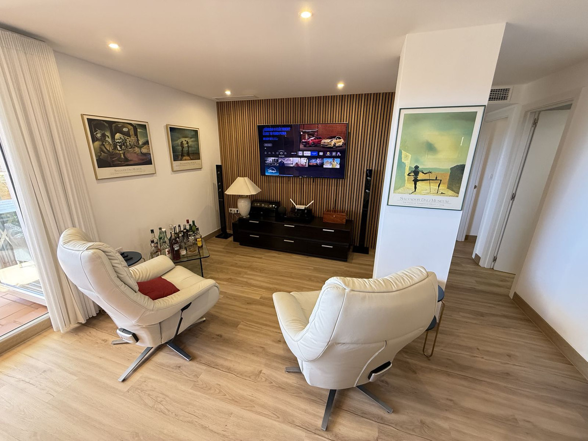 Appartement te koop in Elviria | 2 slaapkamers H5363998