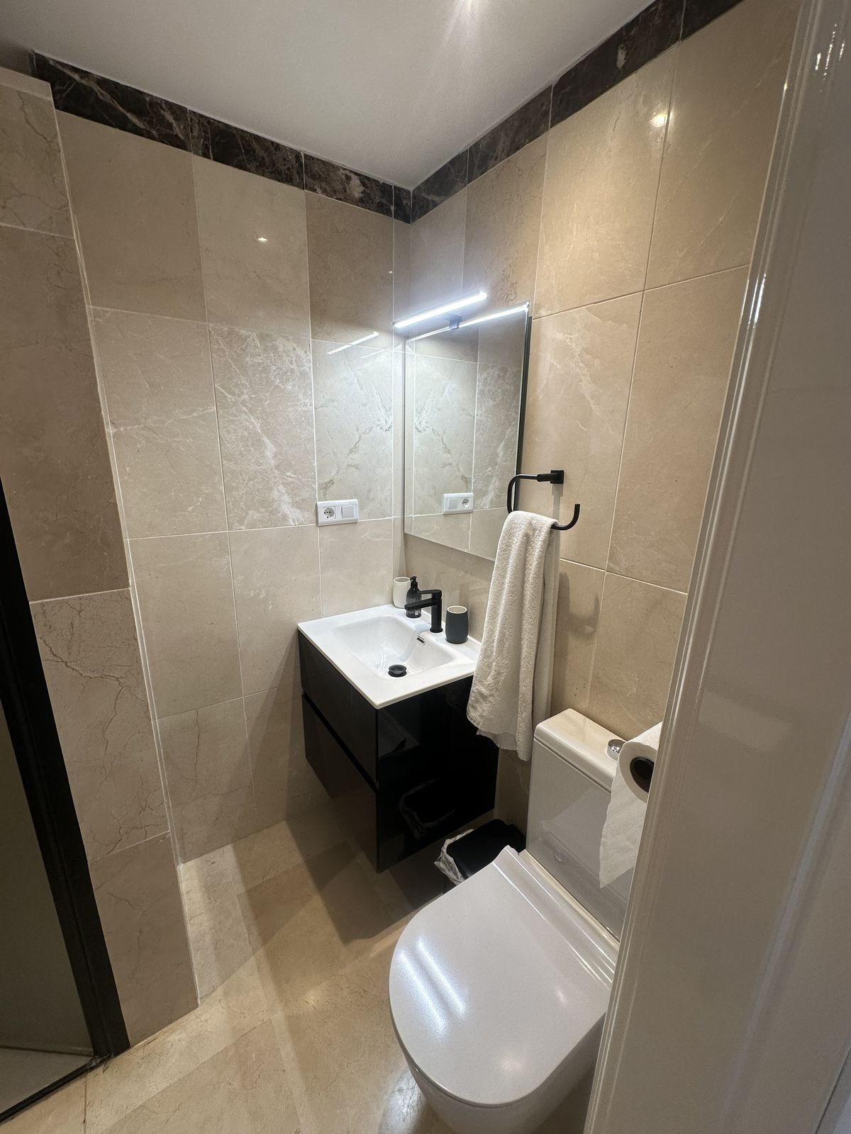 Appartement te koop in Elviria | 3 slaapkamers H5365231