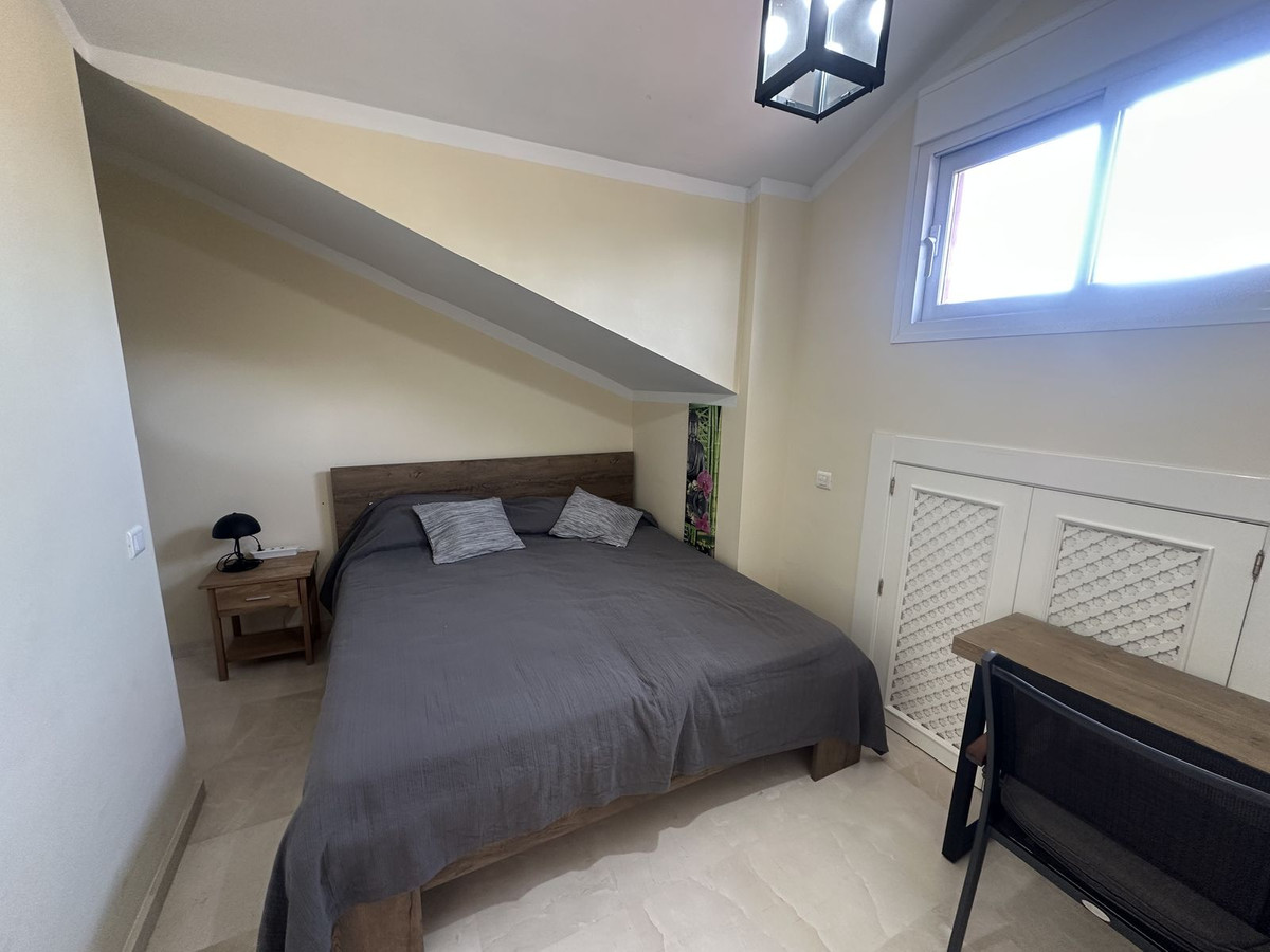 Appartement te koop in Elviria | 3 slaapkamers H5365231