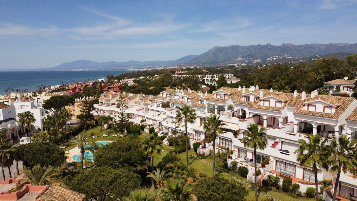 Appartement te koop in Elviria | 3 slaapkamers H5365231