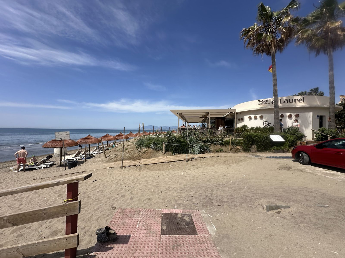 Appartement te koop in Elviria | 3 slaapkamers H5365231