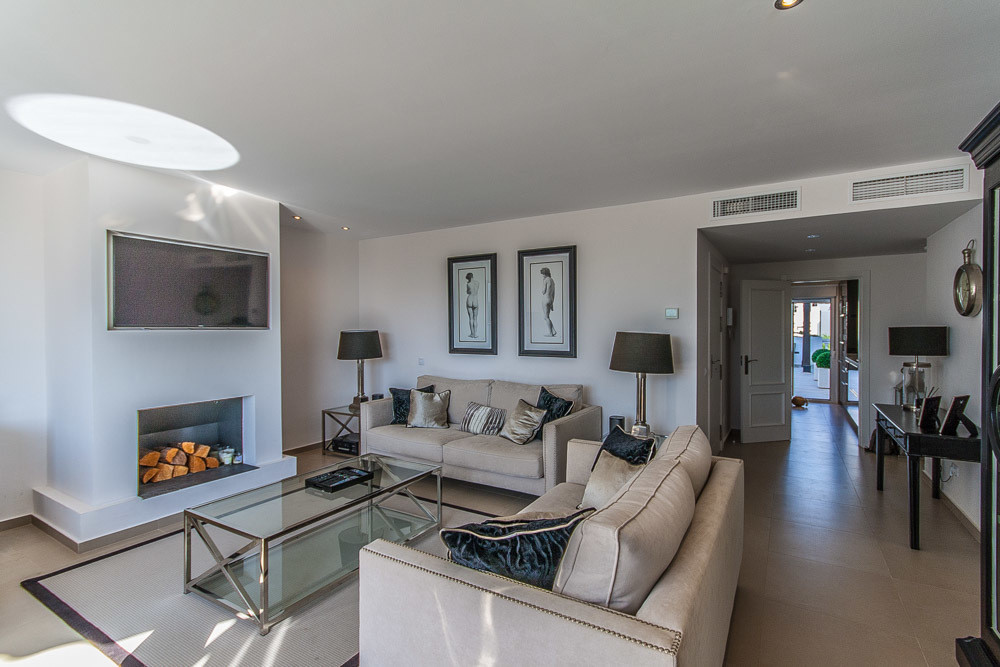 Penthouse te koop in Elviria | 4 slaapkamers H5366002