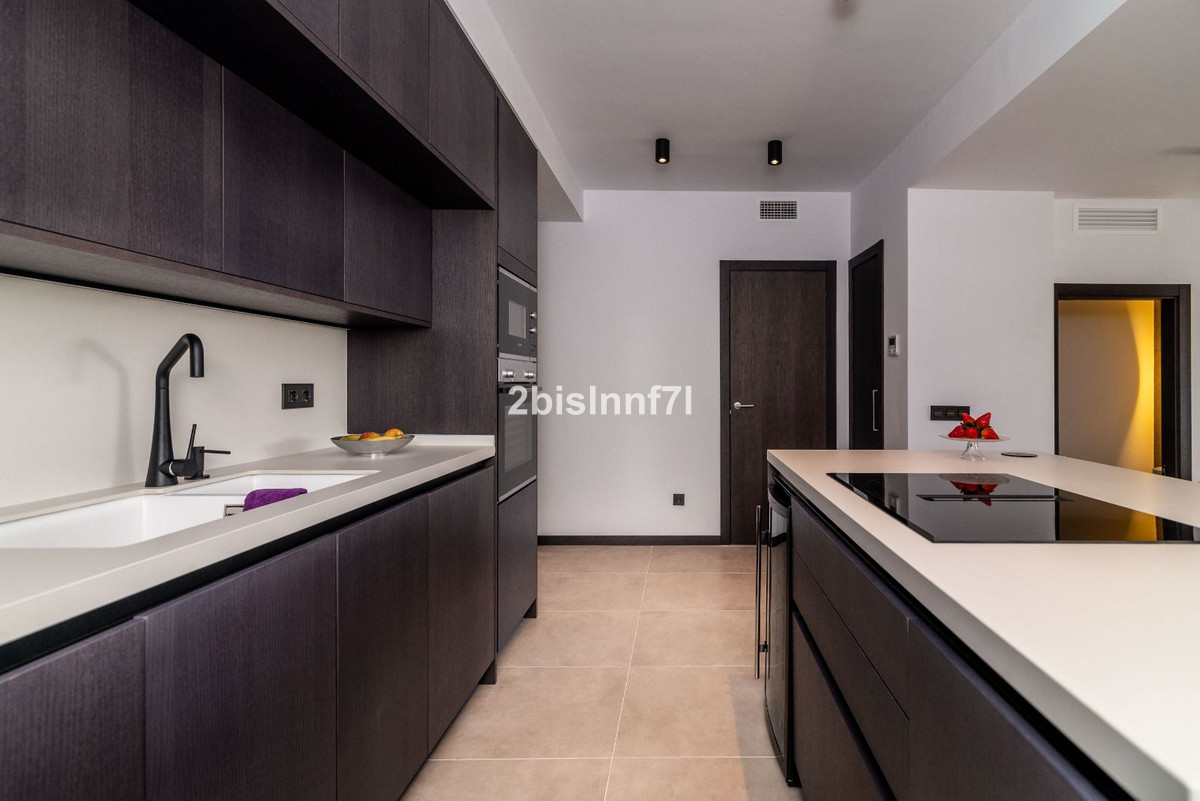 Appartement te koop in Elviria | 3 slaapkamers H5366173