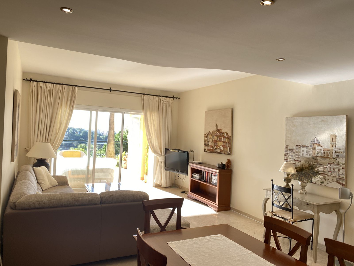 Appartement te koop in Elviria | 3 slaapkamers H5366656