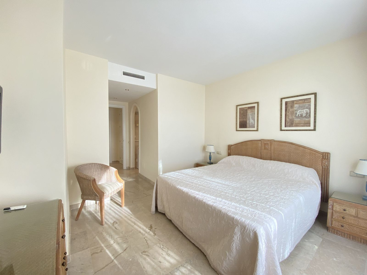 Appartement te koop in Elviria | 3 slaapkamers H5366656