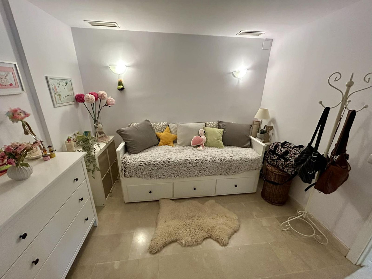 Appartement te koop in Elviria | 2 slaapkamers H5367124