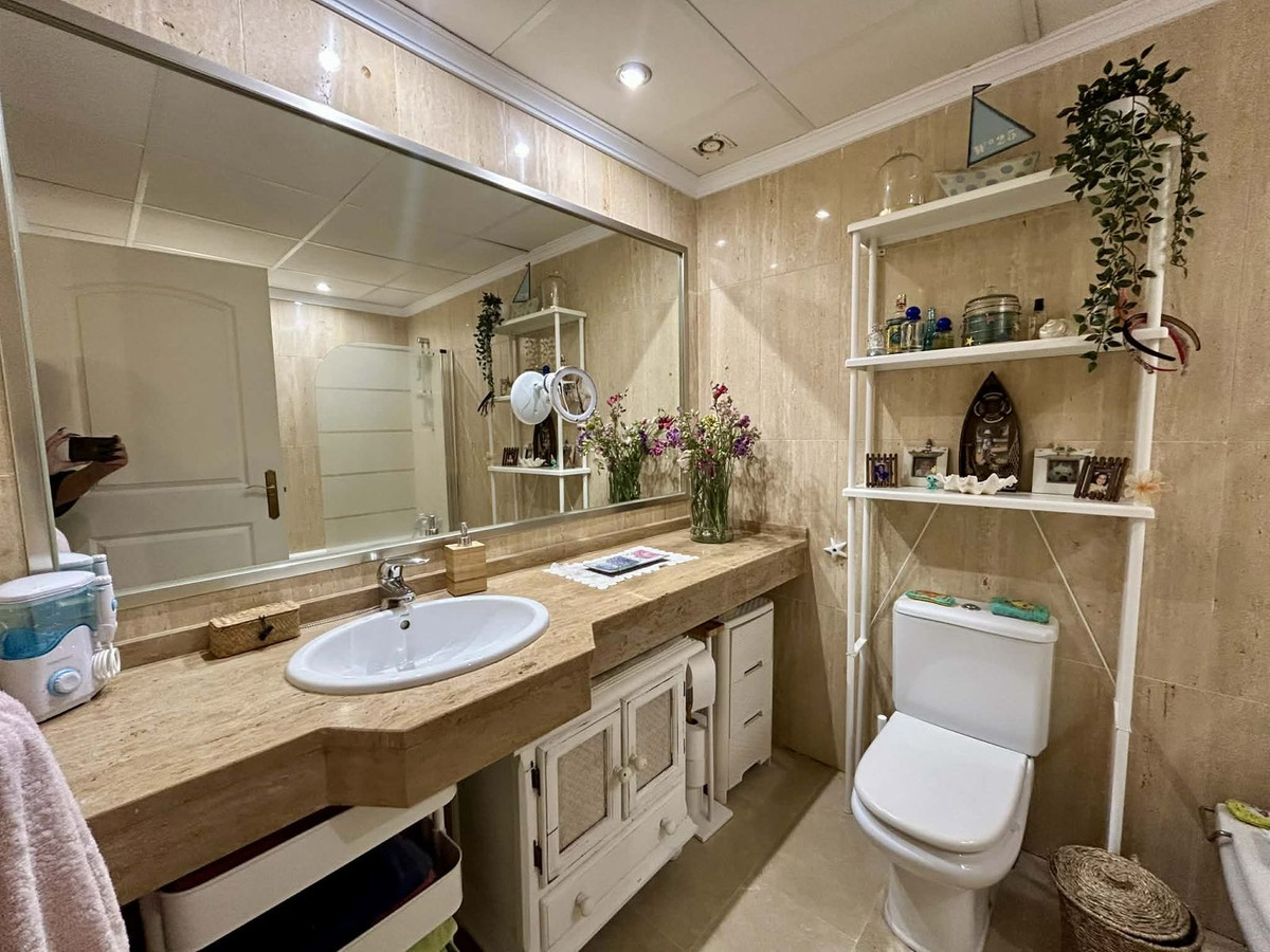 Appartement te koop in Elviria | 2 slaapkamers H5367124