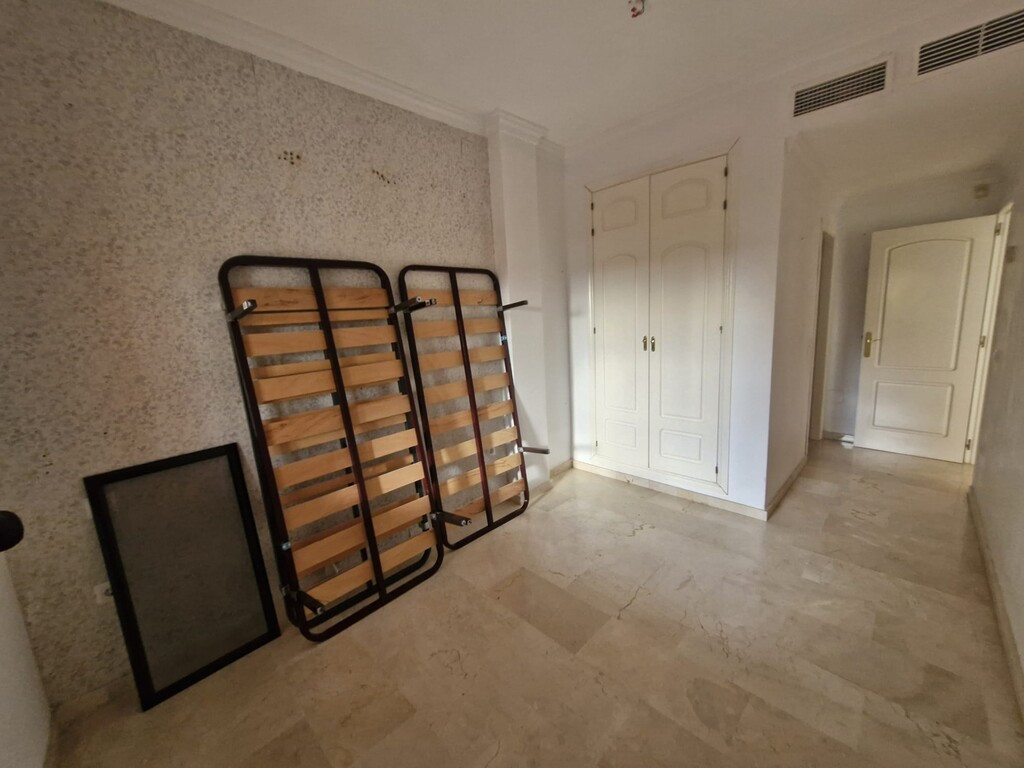 Appartement te koop in Elviria | 2 slaapkamers H5367439