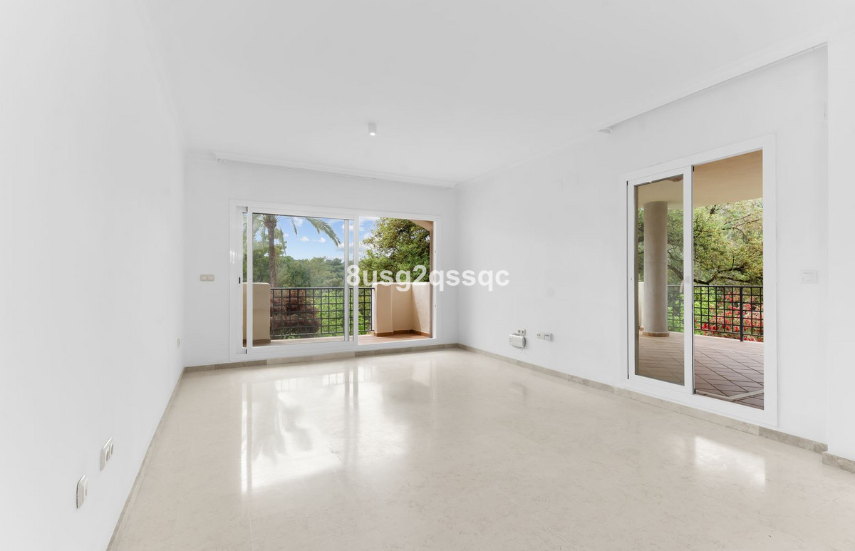 Appartement te koop in Elviria | 3 slaapkamers H5378707