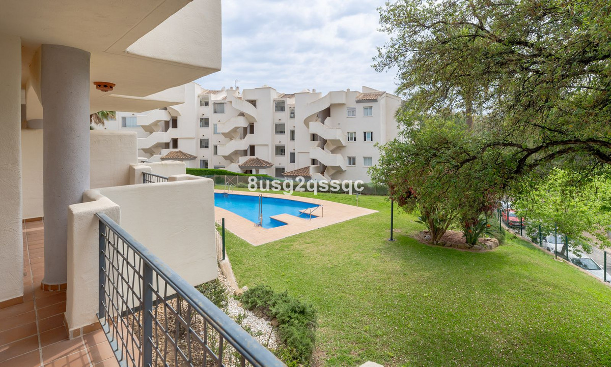 Appartement te koop in Elviria | 3 slaapkamers H5378707