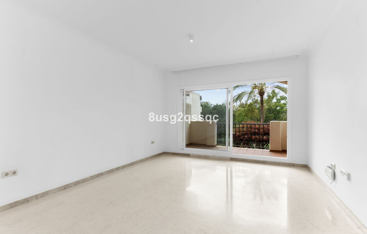 Appartement te koop in Elviria | 3 slaapkamers H5378707
