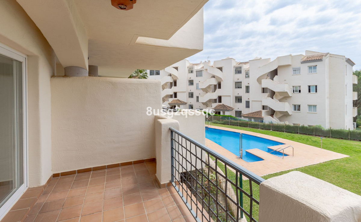 Appartement te koop in Elviria | 3 slaapkamers H5378707