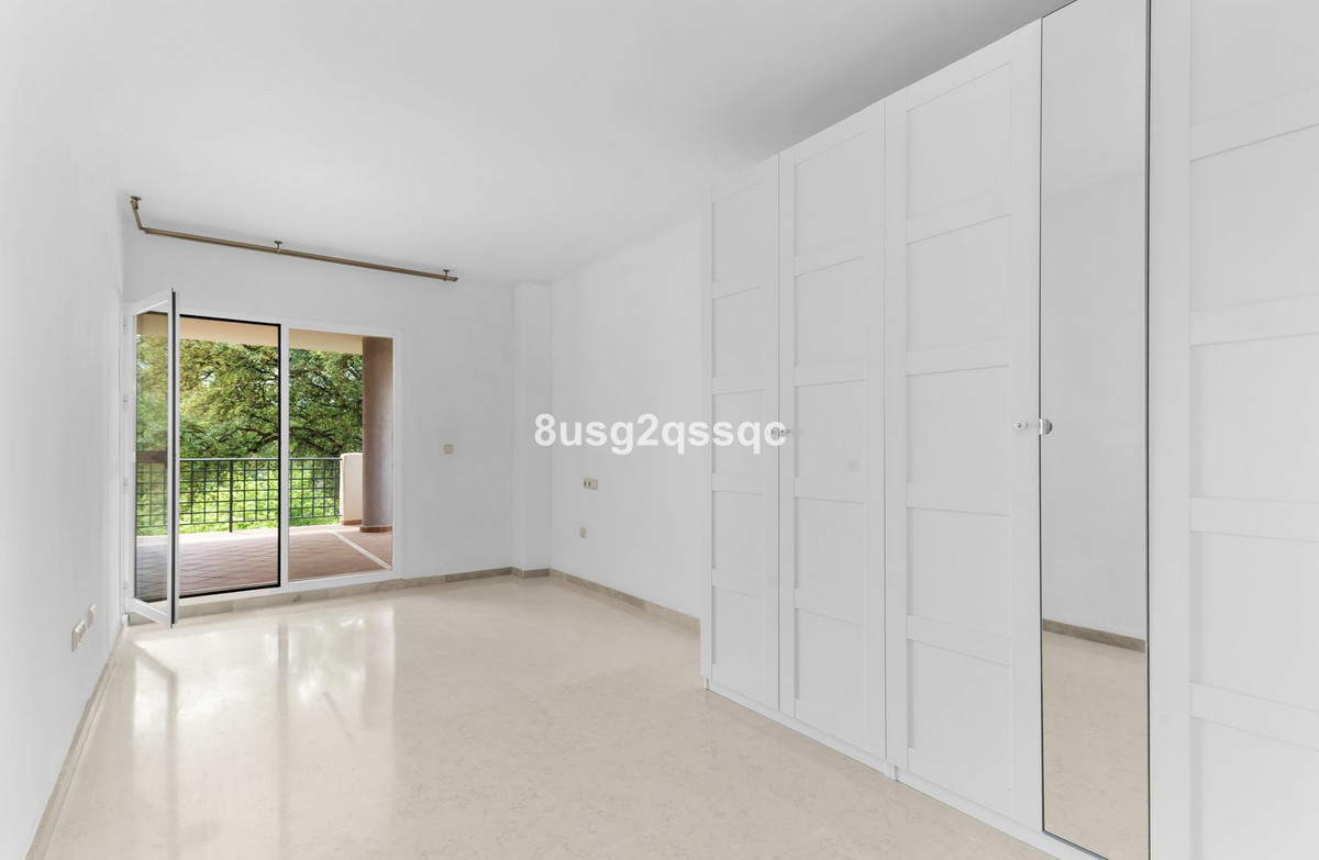 Appartement te koop in Elviria | 3 slaapkamers H5378707