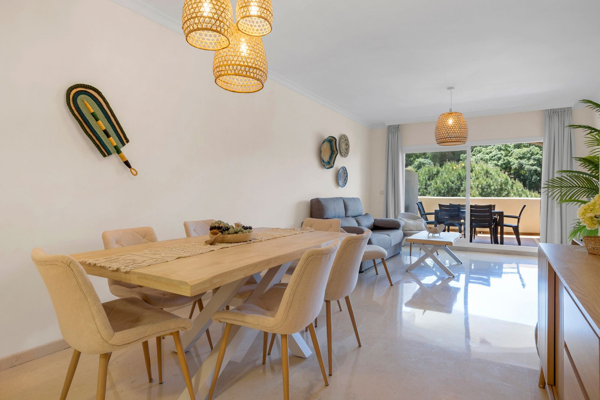Appartement te koop in Elviria | 2 slaapkamers H5379007