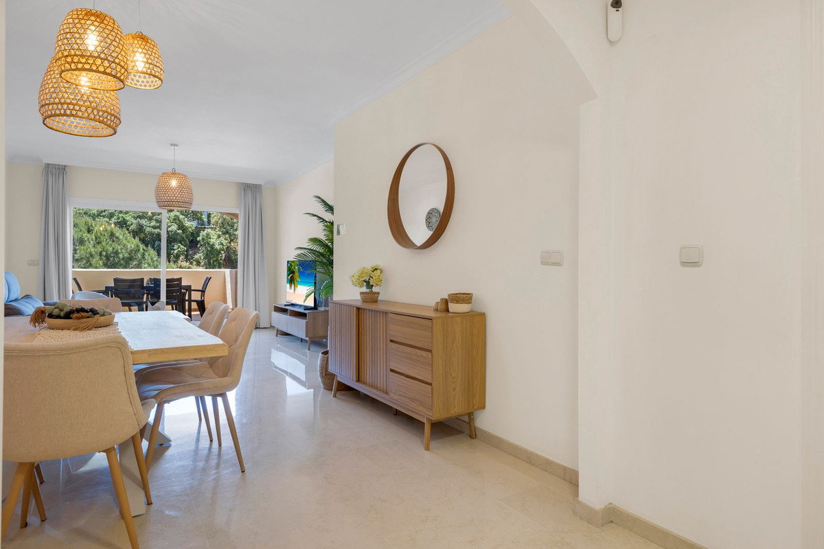Appartement te koop in Elviria | 2 slaapkamers H5379007