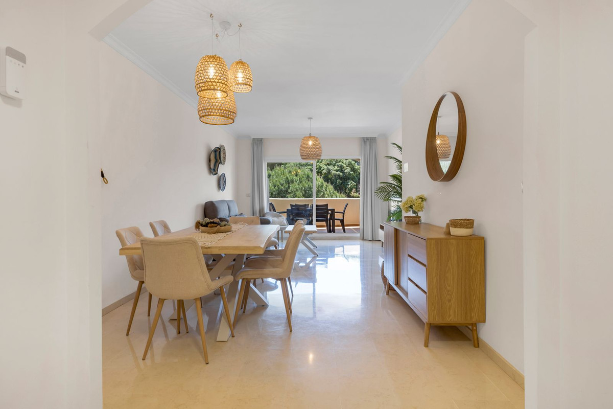 Appartement te koop in Elviria | 2 slaapkamers H5379007