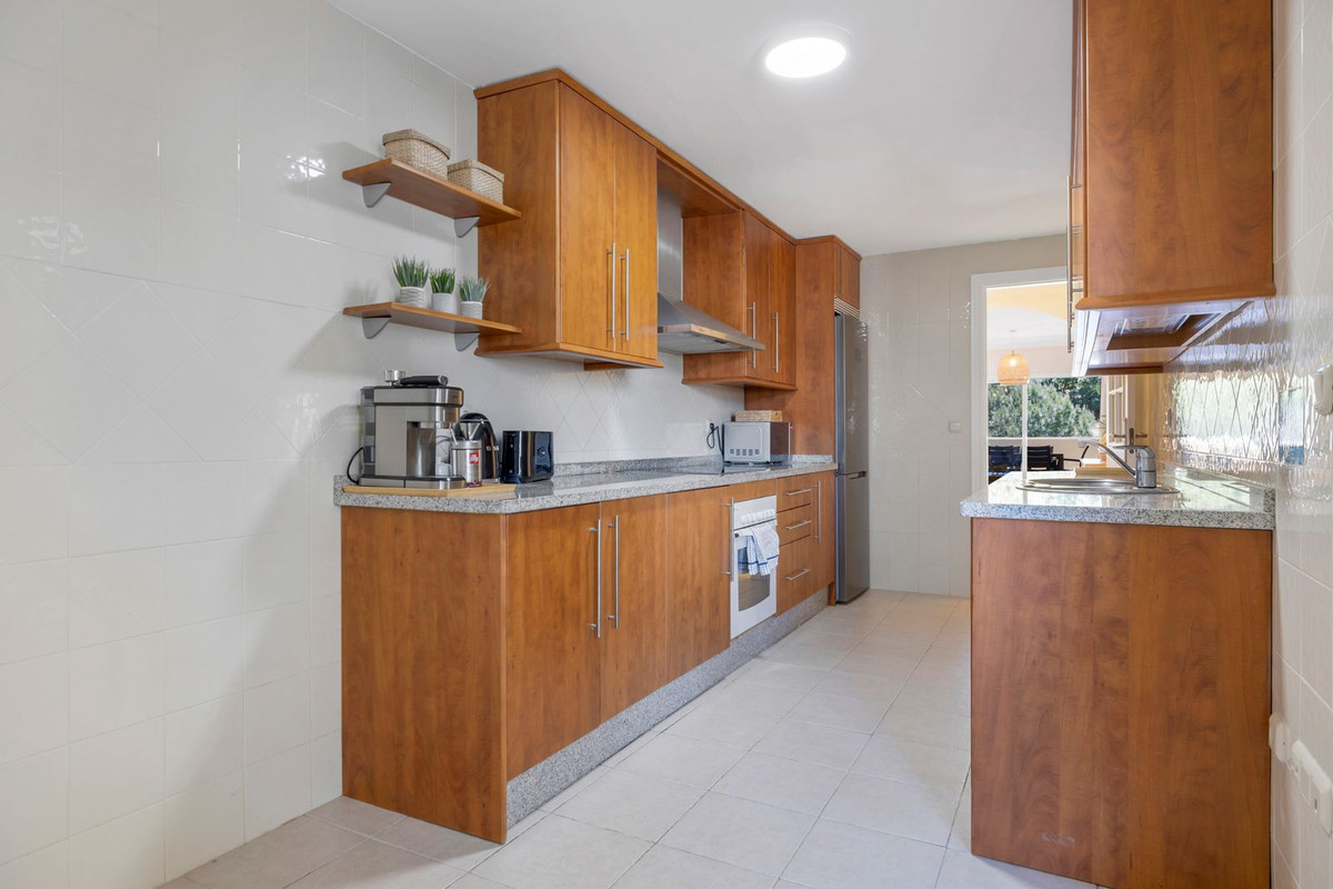 Appartement te koop in Elviria | 2 slaapkamers H5379007