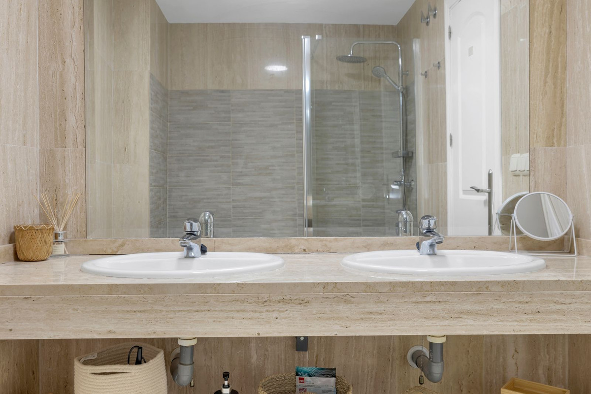 Appartement te koop in Elviria | 2 slaapkamers H5379007