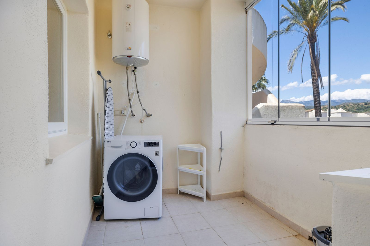 Appartement te koop in Elviria | 2 slaapkamers H5379007