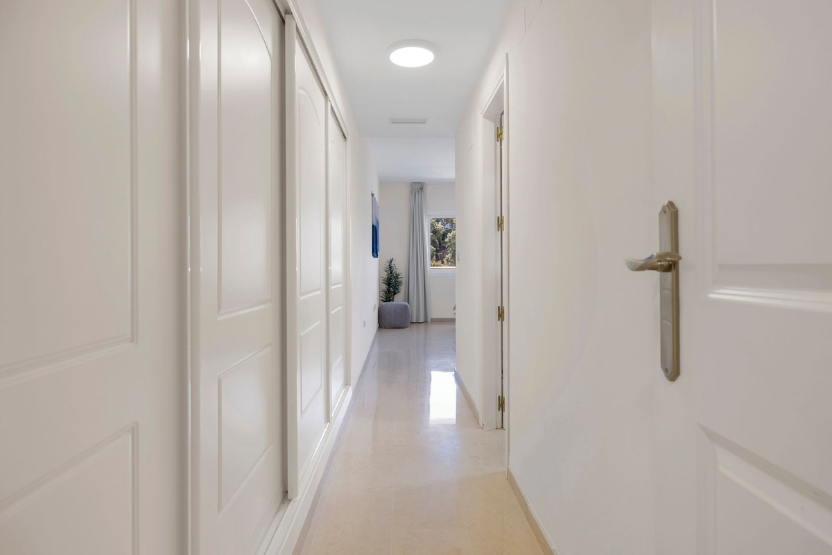 Appartement te koop in Elviria | 2 slaapkamers H5379007