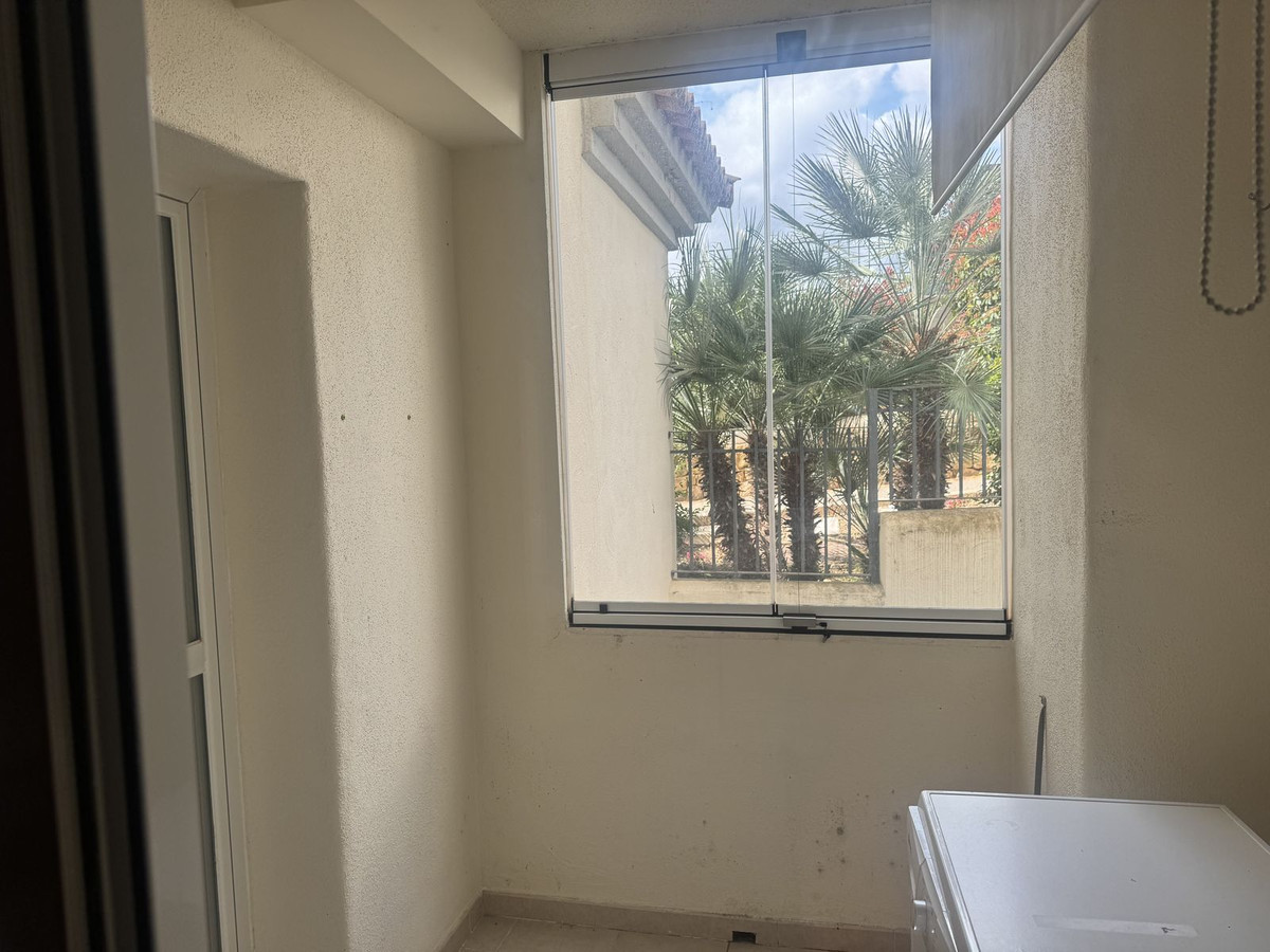 Appartement te koop in Elviria | 2 slaapkamers H5380015