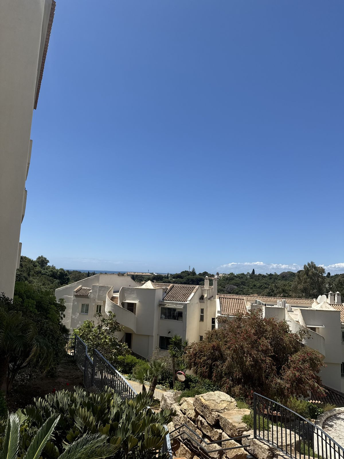 Appartement te koop in Elviria | 2 slaapkamers H5380015