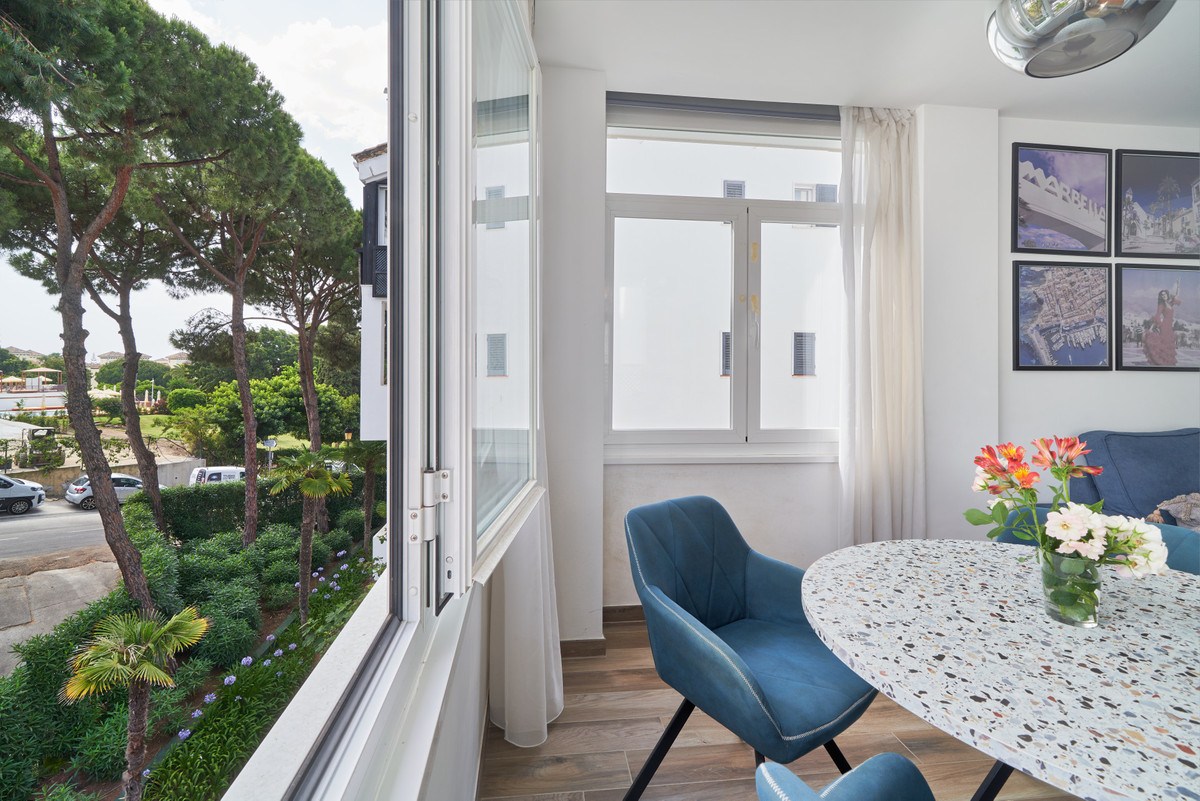 Appartement te koop in Elviria | 2 slaapkamers H5383720