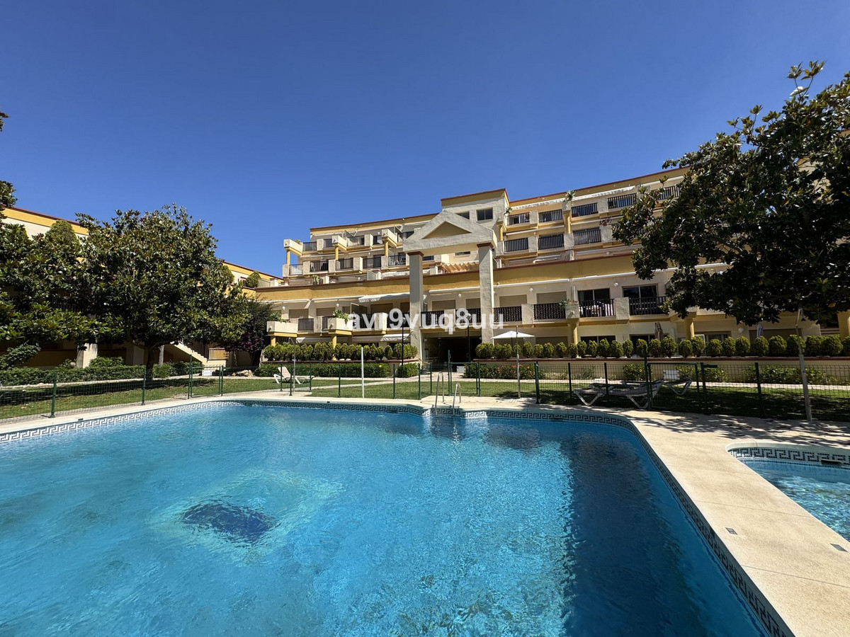 Appartement te koop in Elviria | 0 slaapkamers H5389531