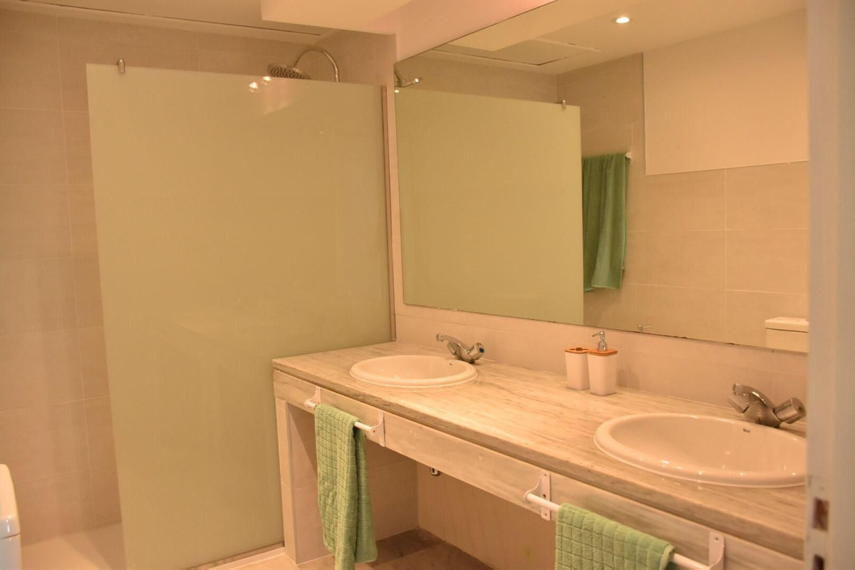Appartement te koop in Elviria | 3 slaapkamers H5393443