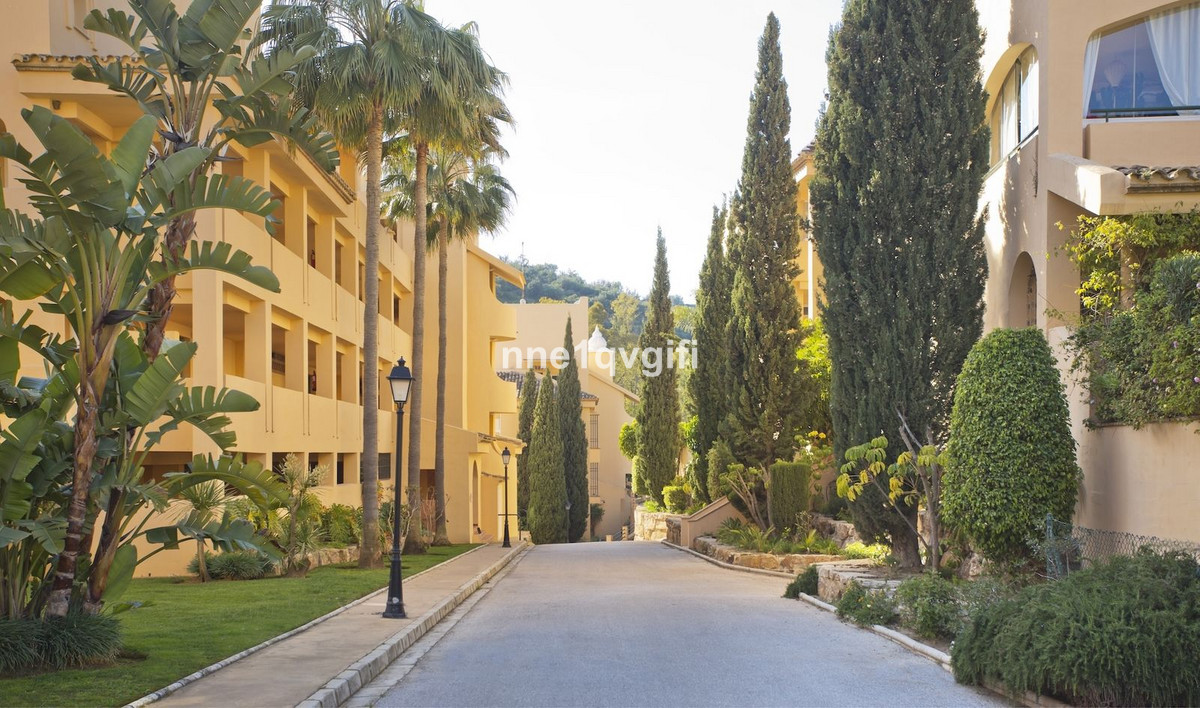 Penthouse te koop in Elviria | 3 slaapkamers H5394994